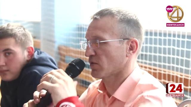 Более 170 борцов съехались на турнир, посвящённый Виталию Перминову смотреть онлайн