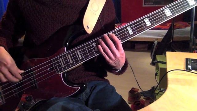 Yellowjackets - Imperial Strut Main Riff Bass Tutorial смотреть онлайн