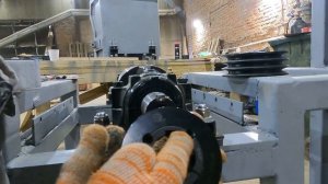 Ставим шкивы с втулками тапербуш.