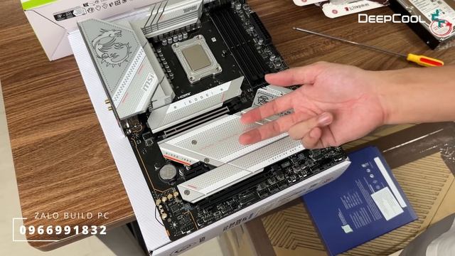 PC MSI full White 96 Triệu cực đẹp, i9 13900K - Z790 EDGE - RTX 4070 Ti Gaming X Trio White смотреть онлайн