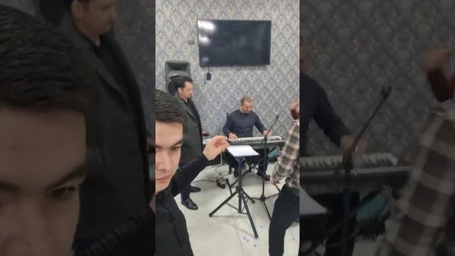 КОНЦЕРТ ПИТЕР ХУШБАХТ УСМОНОВ.🇹🇯🇹🇯 смотреть онлайн