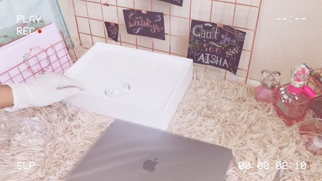 Unboxing MACBOOK (13-Inch MacBook Air M1) Malaysia Edition