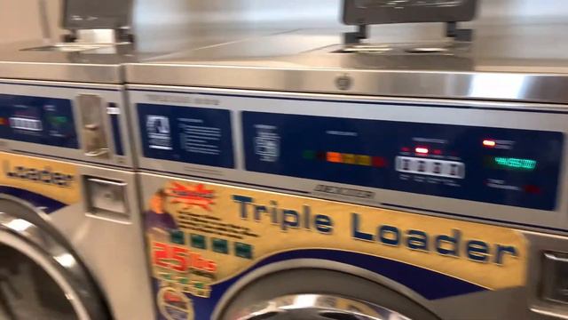 How to wash your laundry in USA смотреть онлайн