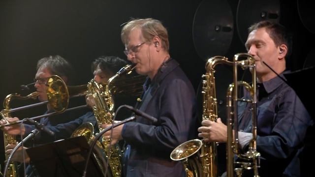 The Analogues perform Let It Be by The Beatles смотреть онлайн