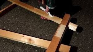 Как сделать мольберт за 10 минут? Быстро и дешево! How to make an easel? DYI |  Quick and easy!