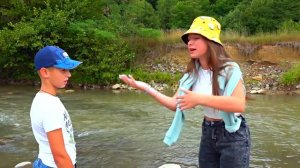 ЛАГЕРЬ ДЕНЬ 6) МЕСТНЫЙ ХОЧЕТ ПРОГНАТЬ ПАШУ и ЛЕРУ! Дарина их нашла!!