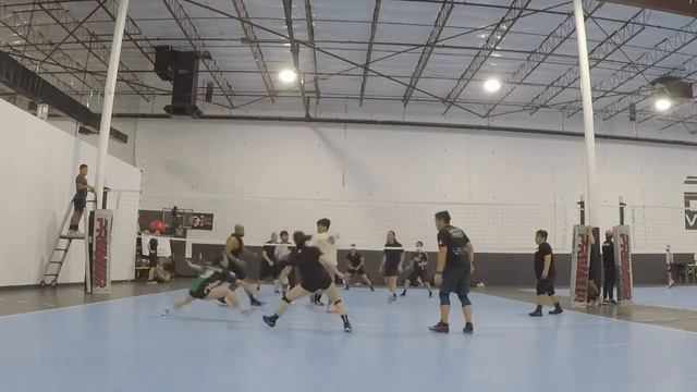Bing Bong Boyz vs Day Dream Set 2 | Texas Lei Volleyball 6ft & Under Pool Play смотреть онлайн