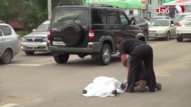 Звезда "Универа" Настасья Самбурская с голой спиной обскакала губернатора Ильковского смотреть онлайн