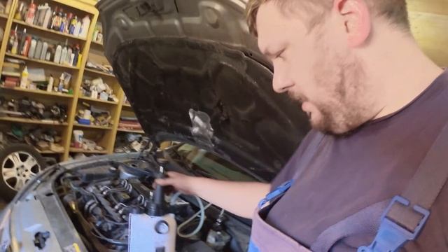 Inspektion am Mondeo | Ölwechsel | Ford Mondeo MK3 2.0 TDCi | Ste Te смотреть онлайн