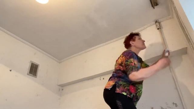 Ремонт квартиры. Покраска потолков. Анализ краски. Часть 4.