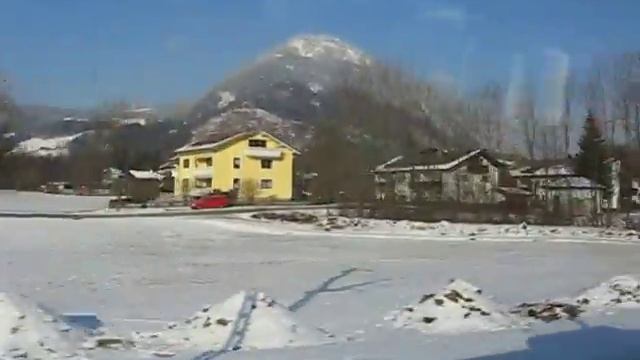 Австрия зимой из окна поезда