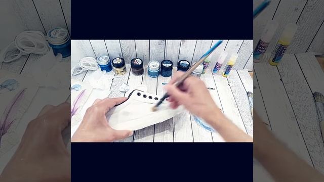 Декорация на кецове с декупаж и бои за текстил | ideahobby