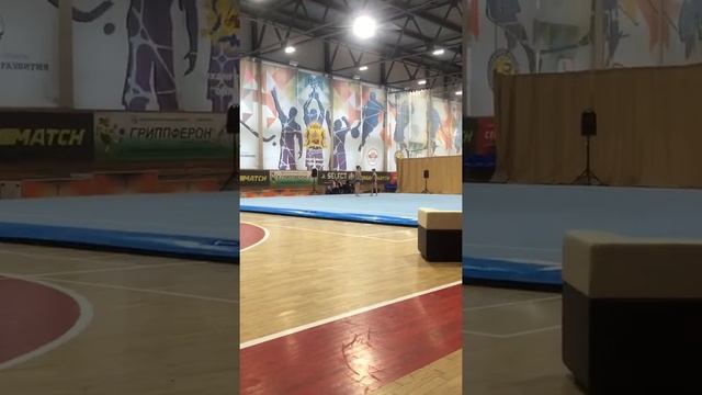 Акро смотреть онлайн