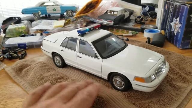 Custom 1/18 Crown Vic police car смотреть онлайн