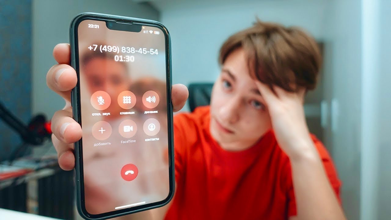 Реакция на Спалил МОШЕННИКОВ на Сервере! Разговор с ФЕЙК АДМИНАМИ смотреть онлайн