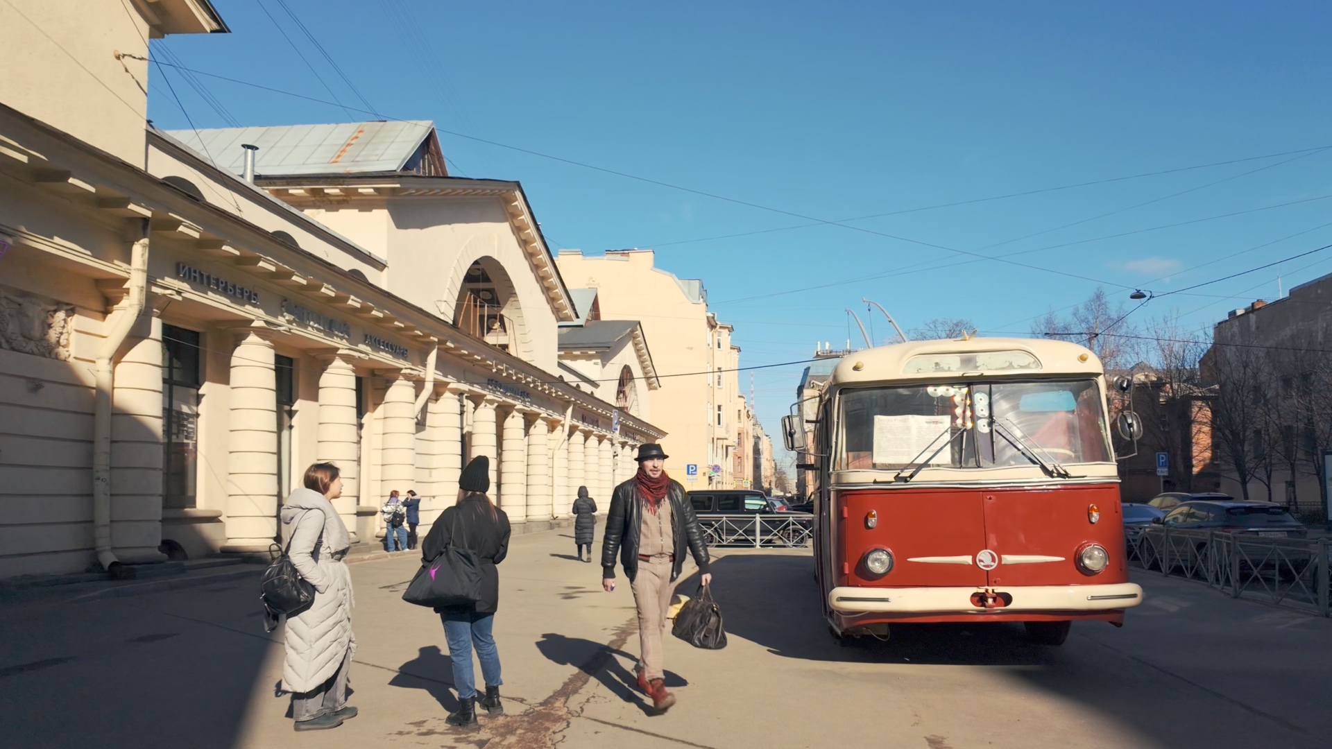 🇷🇺 Санкт-Петербург. Прогулка весенним солнечным днём по Петроградской стороне. смотреть онлайн