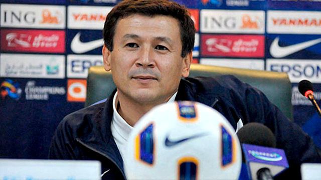 Миржалол Косимов лучший футболист Узбекистана всех времен