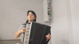 обучение игре на гармошке 19 карачаевская песня