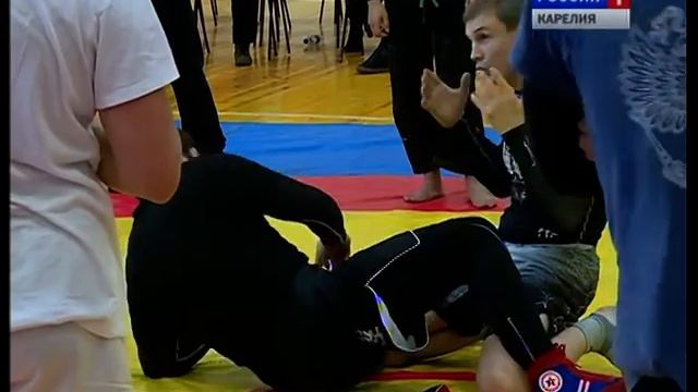 "Белая акула" даёт мастер-класс карельским борцам смотреть онлайн