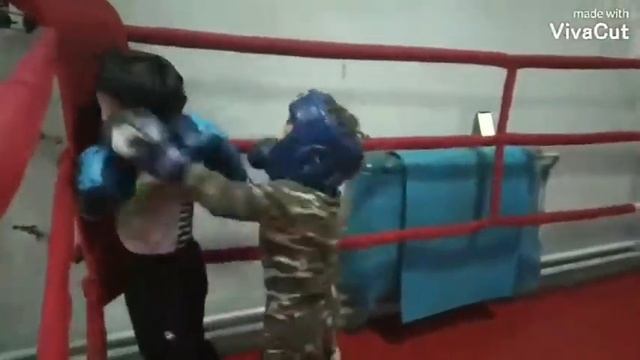 IRON MARK. Бокс - это моя жизнь. Запорожский мини Тайсон. Kids boxing. смотреть онлайн