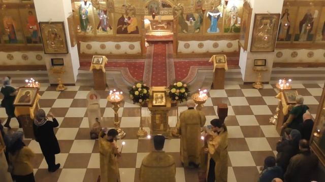 Неделя 21-я по Пятидесятнице Мч Лонгина сотника, иже при Кресте Господни. Часы Божественная Литурги смотреть онлайн