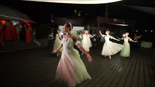 Балерини на свято | Рожевий вальс | Лускунчик | Київ + 38 067 911 62 83 смотреть онлайн