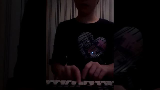 Мелодия с помощью 3 нот! смотреть онлайн