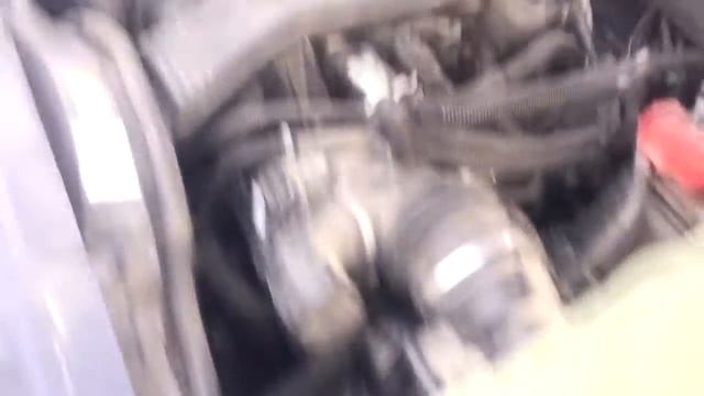 Changing the head light on a 2008 Ford Fusion смотреть онлайн