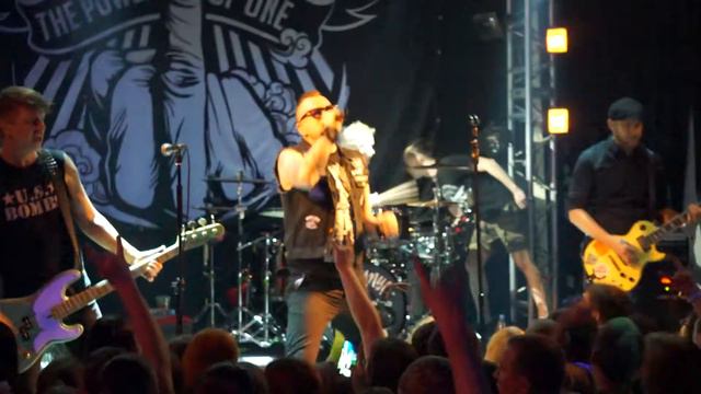 Тараканы! "Семь миллиардов", " Самый счаст. человек на земле", "Собачье сердце"(Самара, 21.04.17) смотреть онлайн