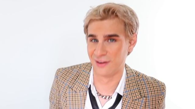 Hairdresser Reacts To Most Viewed Hair Tiktoks Of All Time смотреть онлайн