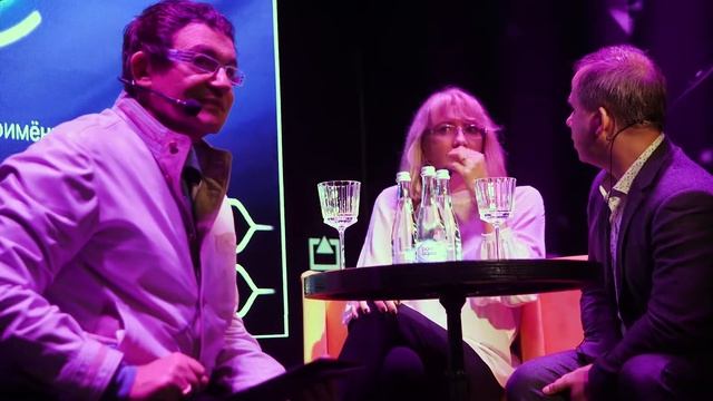 Из недавней вечерней игры "КТО ХОЧЕТ СТАТЬ МИЛЛИОНЕРОМ" смотреть онлайн