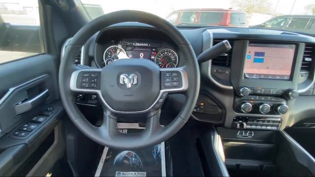 2022 Ram 3500 Big Horn Crew Cab Brownsville Harlingen McAllen Weslaco Port Isabel смотреть онлайн