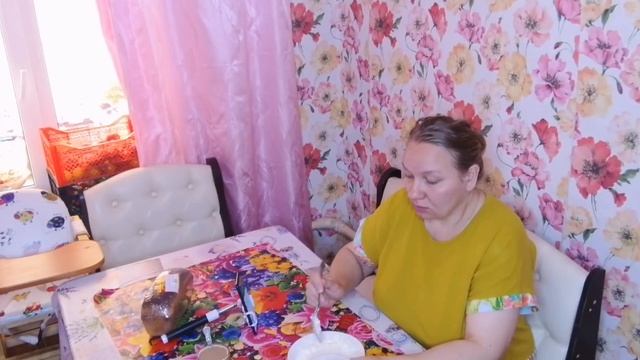 КУДА ПОТРАТИЛИ СЕРТИФИКАТ смотреть онлайн