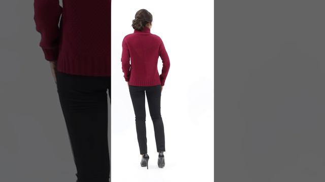 Свитер модного винного цвета