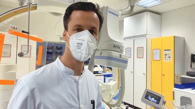 Самый современный в мире робот для катетеризации сердца установлен во Фрайбурге смотреть онлайн