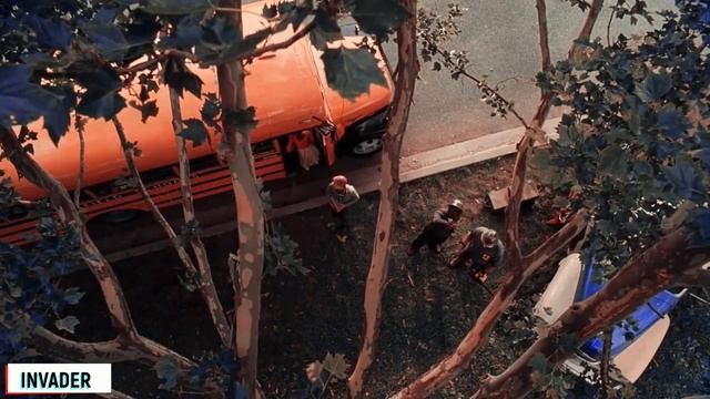 «Привет, Джули!» ("Hi Julie!") Радужные люди смотреть онлайн