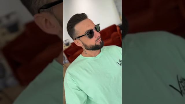 Они такие классные 😍 #RayBan Clabmaster NEW👈 #sunseason #очки