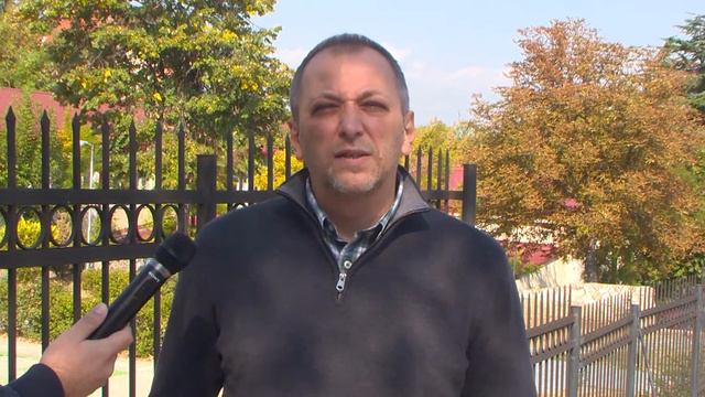 "Јовановски: Нова спортска сала во ОУ „Кочо Рацин“, реконструкција на училишните кујни смотреть онлайн