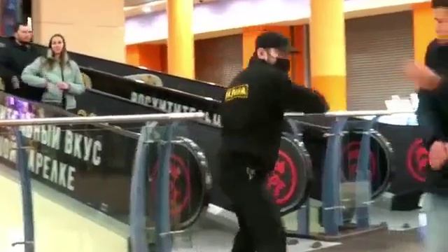 Почему без маски!))) смотреть онлайн