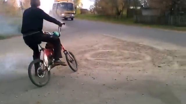 самодельный велик с пилой урал смотреть онлайн