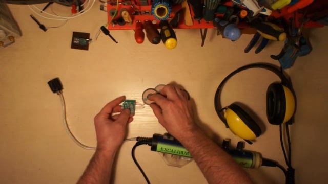 Excalibur 2 , герметичный разём наушников. смотреть онлайн