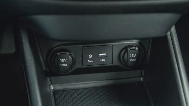 2018 Hyundai Accent SE | Exterior and Interior смотреть онлайн