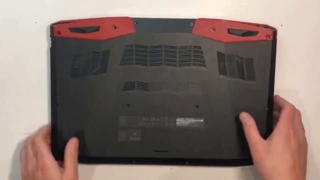 Установка SSD M.2 в Acer Aspire VX15 VX5-591G-744L смотреть онлайн
