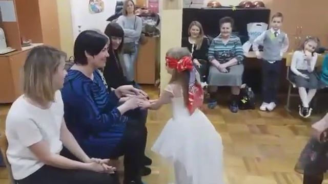 Праздник 8 марта! 1"Д"кл. Лицей им. Сергея Козлова смотреть онлайн