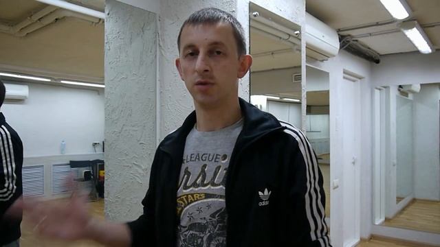 Фитнес Инструкция. Как правильно подобрать вес на тренажёре? (черновая версия) смотреть онлайн
