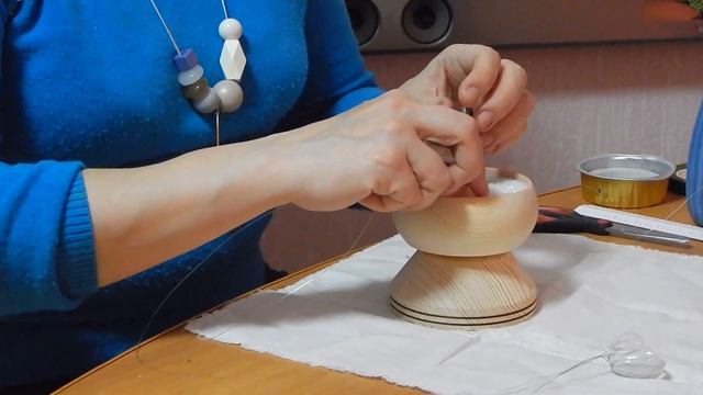 Как легко набрать бисер на проволоку даже не зрячим