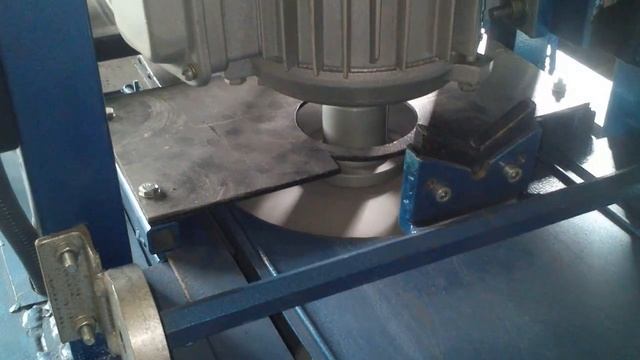 Обработка полировальных кругов на вулканите смотреть онлайн