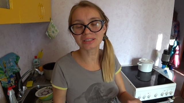 Воспитание детей от 1 года. Как научить ребенка помогать родителям смотреть онлайн