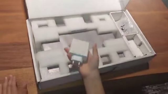 Unboxing το νέο λάπτοπ huawei matebook 14s (greek) смотреть онлайн