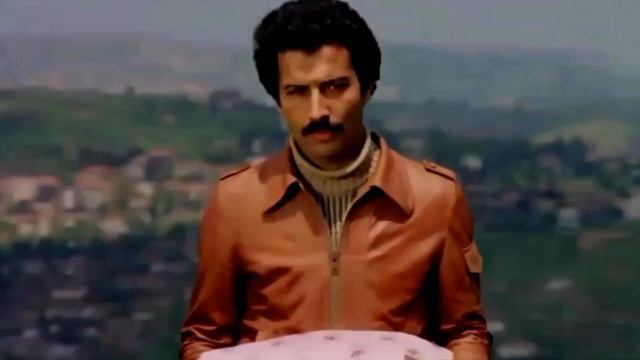 Sultân Film Müziği - Cahit Berkay,Yavuz Turgul | YEŞİLÇAM ADAMI MÜZİKLERİ - (TÜRKAN ŞORAY)